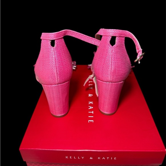 NWT Kelly & Kate Hasana Sandal - Picture 6 of 8